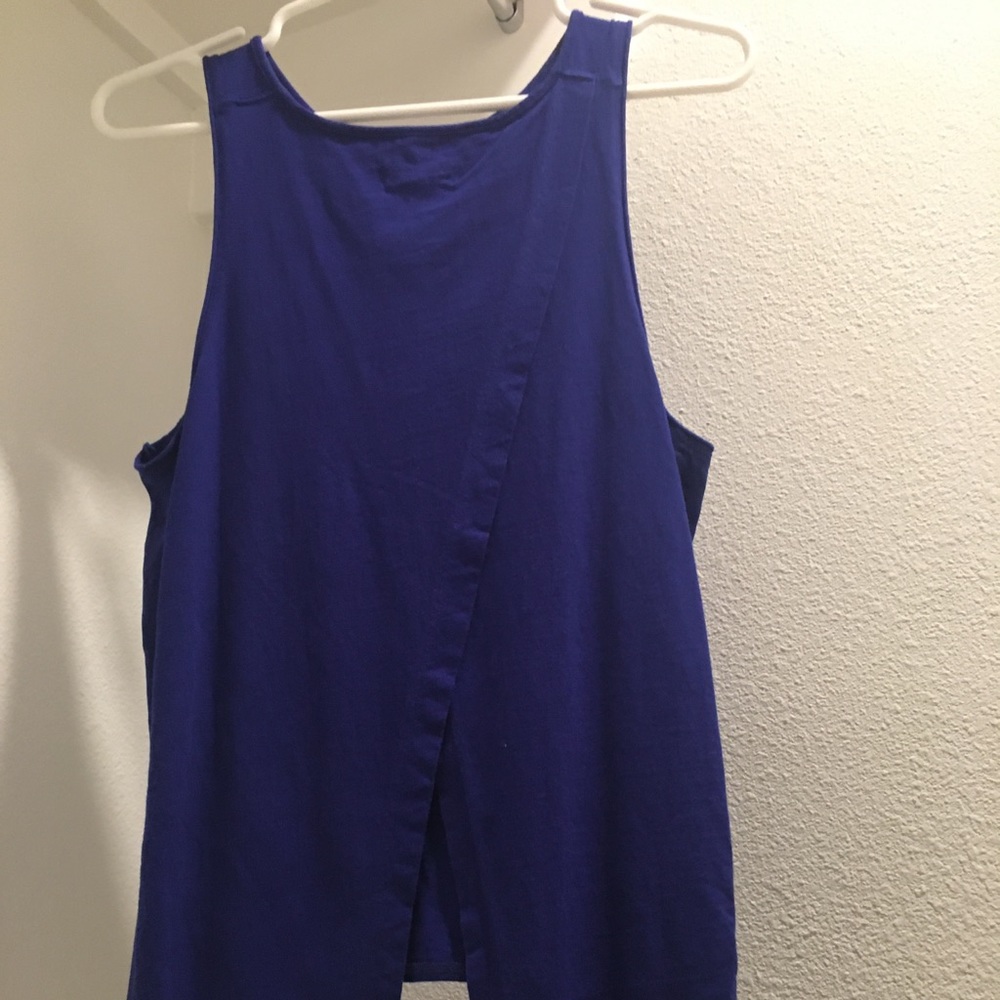 Crisscross back top